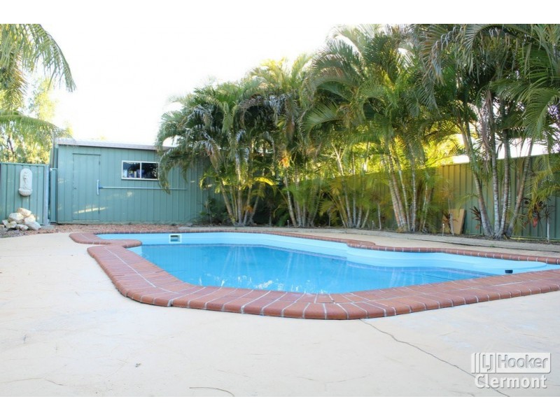 17 Box Street, Clermont QLD 4721