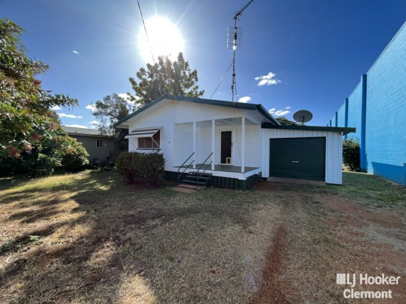 64 Daintree Street, Clermont QLD 4721