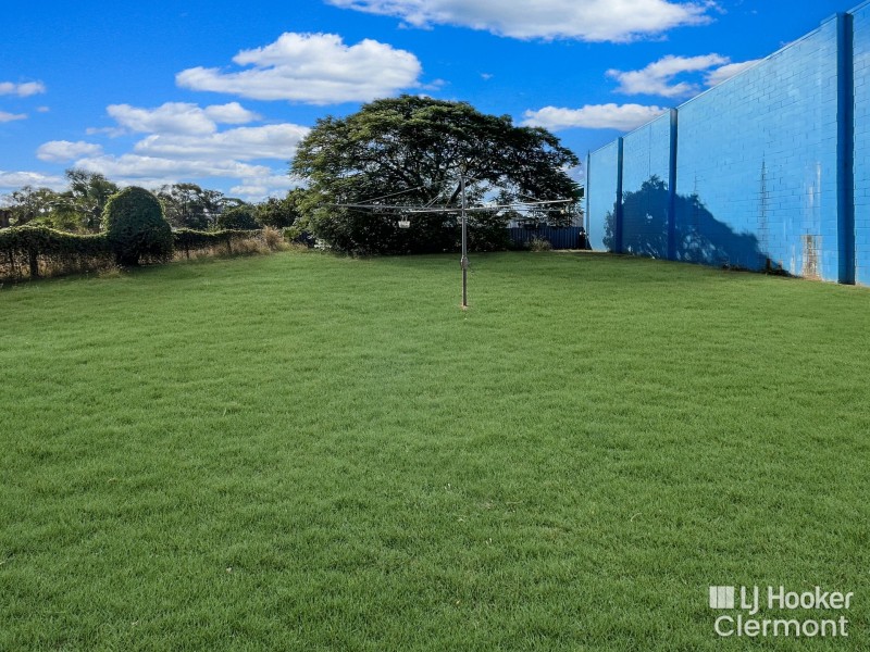 64 Daintree Street, Clermont QLD 4721