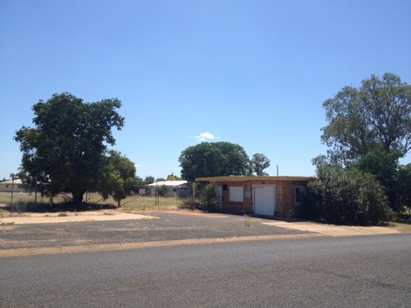 54 Francis Street, Clermont QLD 4721