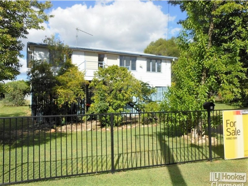 8 Herring Court, Clermont QLD 4721
