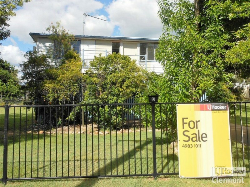 8 Herring Court, Clermont QLD 4721