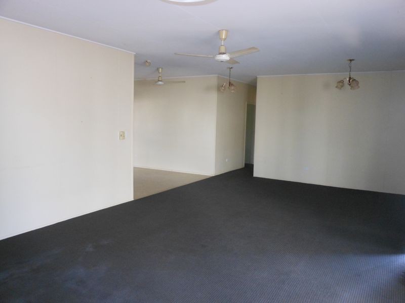 65 Box Street, Clermont QLD 4721
