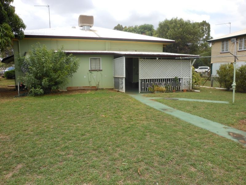 82 Herschel Street, Clermont QLD 4721