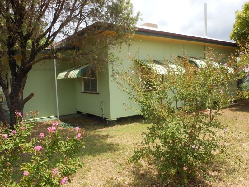 82 Herschel Street, Clermont QLD 4721