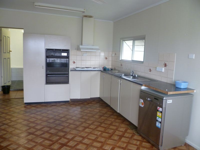 7 East Lane, Clermont QLD 4721