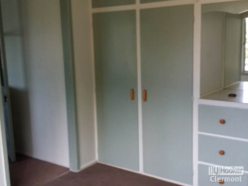 21 Douglass Street, Clermont QLD 4721