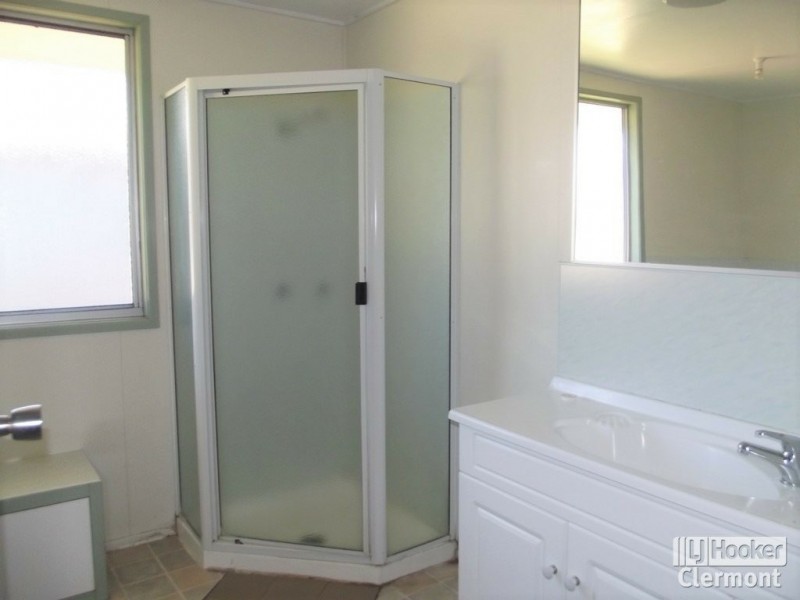 21 Douglass Street, Clermont QLD 4721