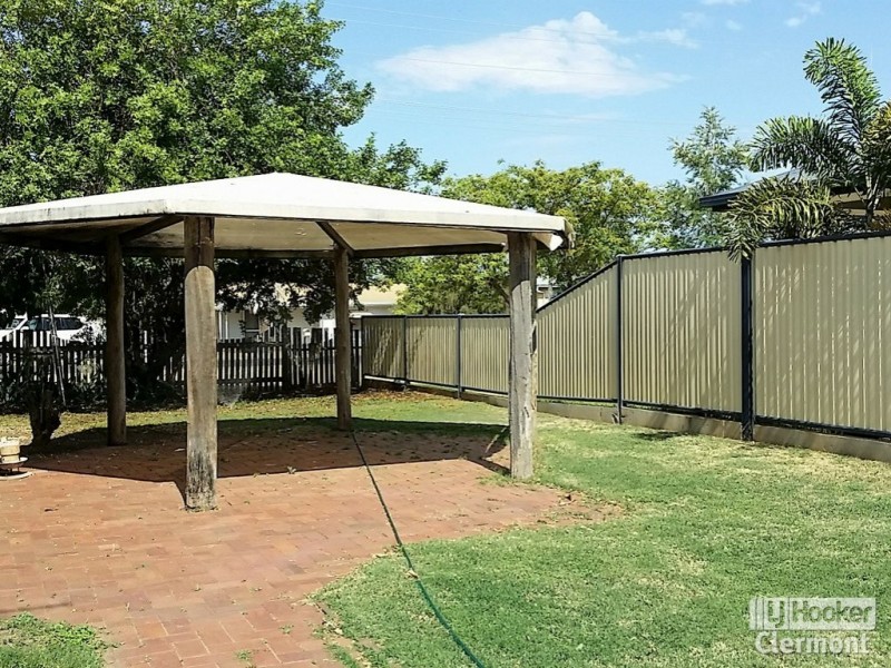 21 Douglass Street, Clermont QLD 4721