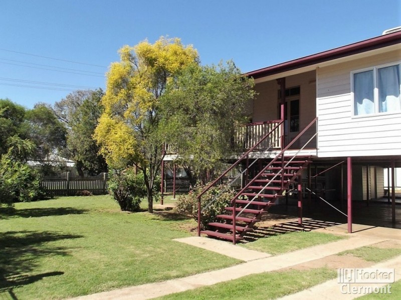 21 Douglass Street, Clermont QLD 4721