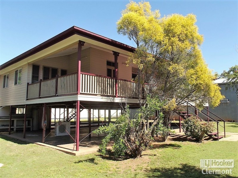 21 Douglass Street, Clermont QLD 4721