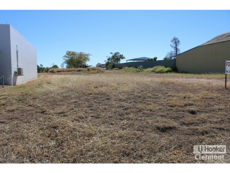 28 Capella Street, Clermont QLD 4721