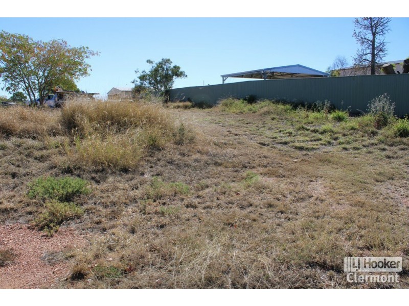 28 Capella Street, Clermont QLD 4721