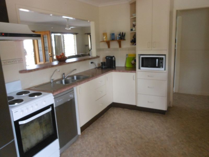 28 Lavarack Street, Clermont QLD 4721