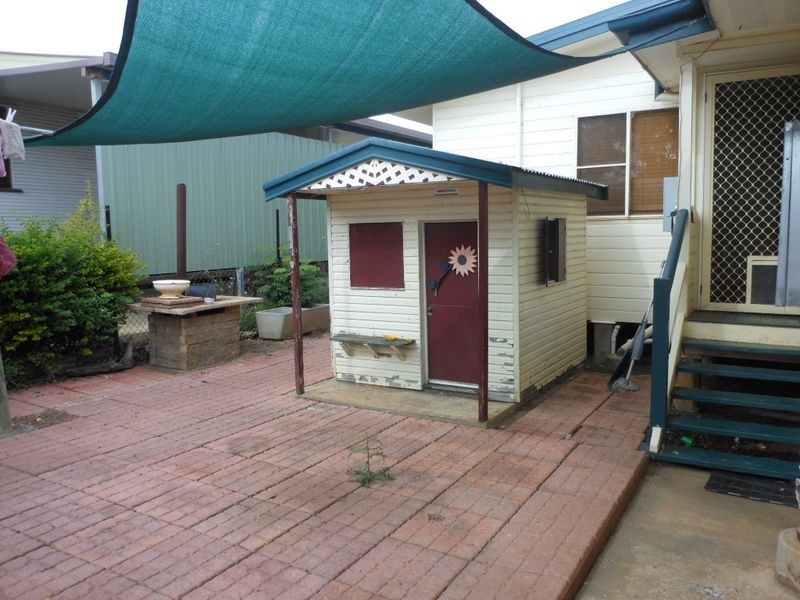 28 Lavarack Street, Clermont QLD 4721