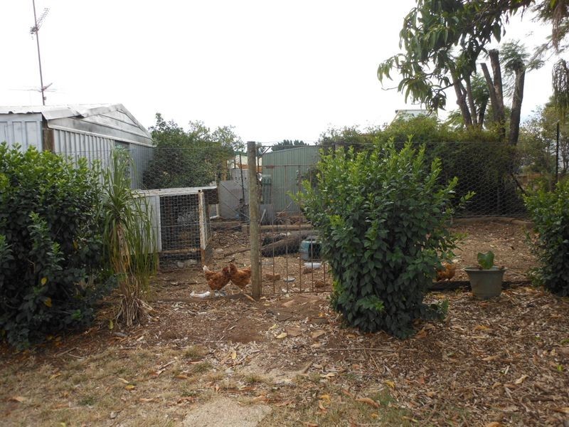 28 Lavarack Street, Clermont QLD 4721