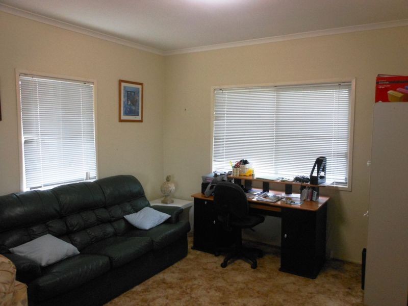 19 Athol Court, Clermont QLD 4721