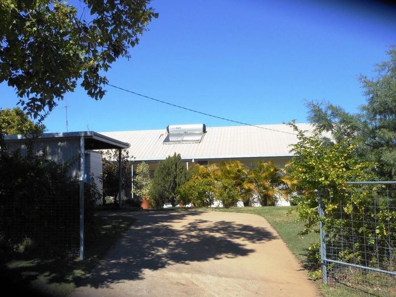 19 Athol Court, Clermont QLD 4721