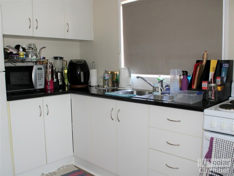 Unit 1 & 2/2 Blamey Street, Clermont QLD 4721