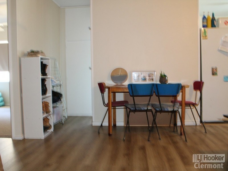 Unit 1 & 2/2 Blamey Street, Clermont QLD 4721