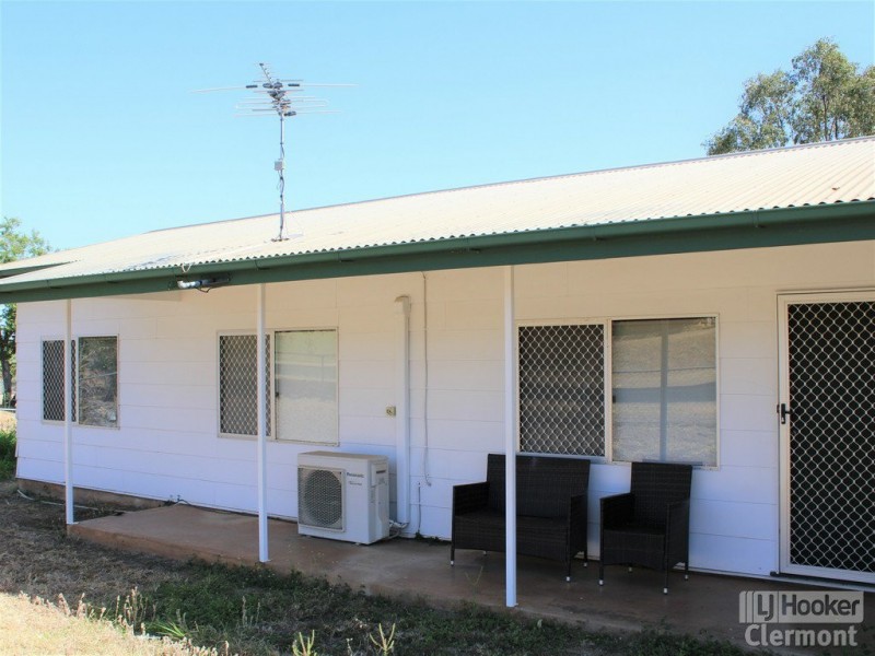 Unit 1 & 2/2 Blamey Street, Clermont QLD 4721
