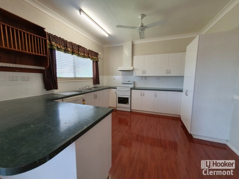 11 Risien Street, Clermont QLD 4721