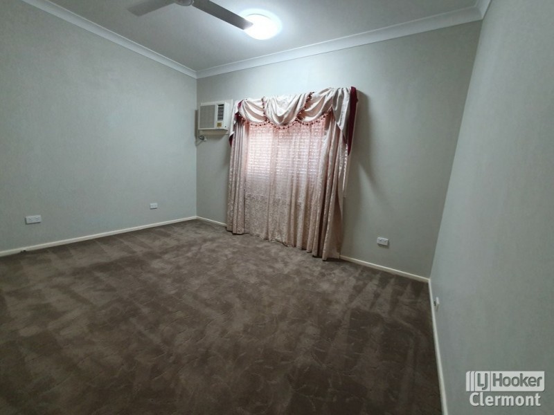 11 Risien Street, Clermont QLD 4721