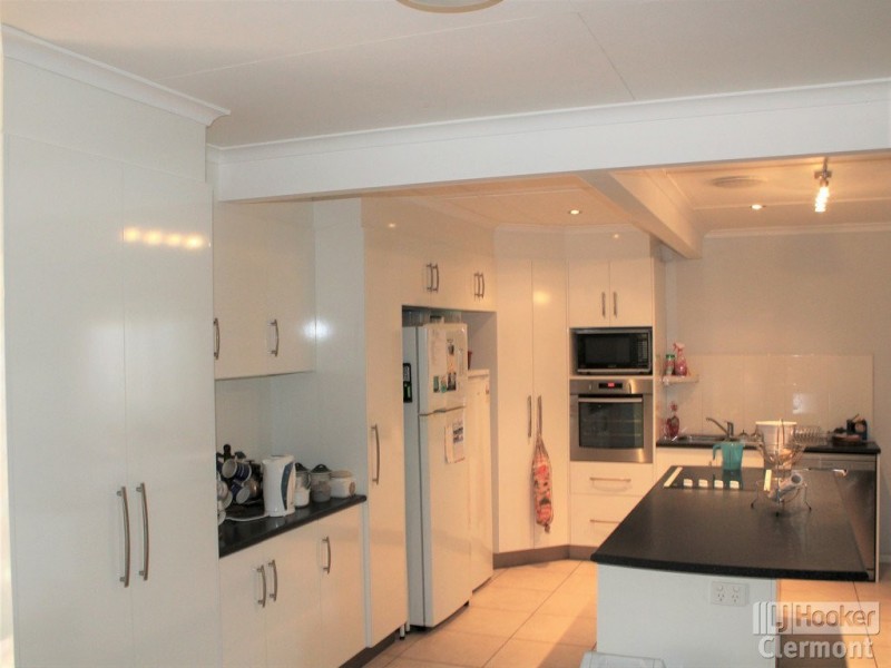 20 Lavarack Street, Clermont QLD 4721