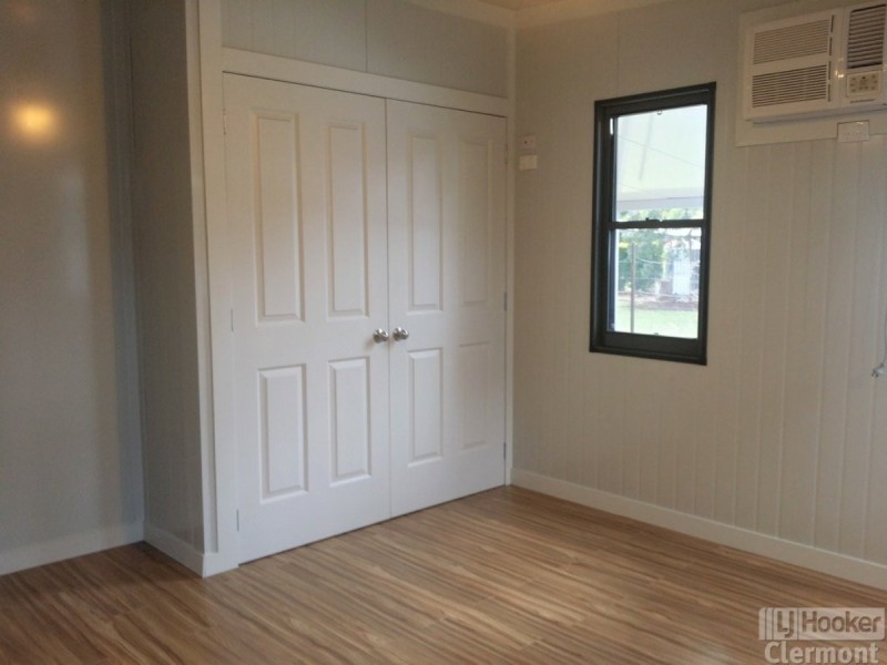 11 French Court, Clermont QLD 4721