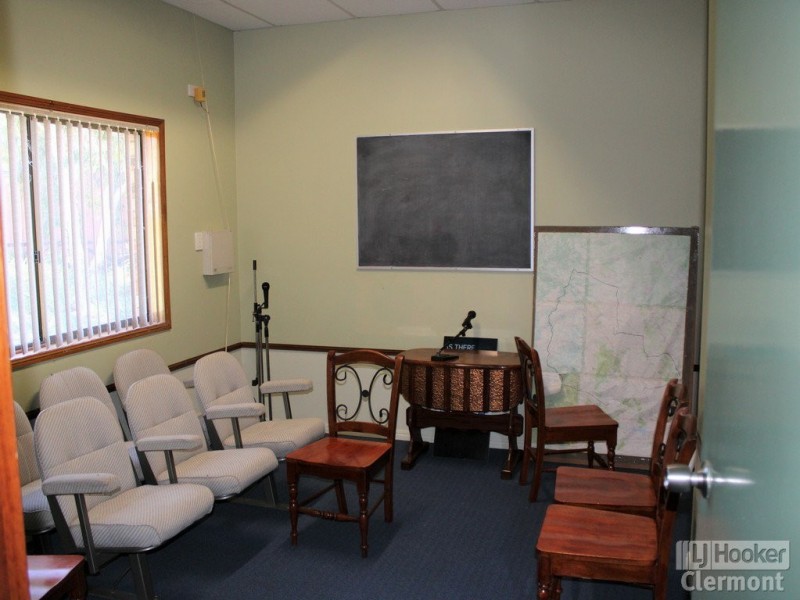 42 Rubyvale Road, Clermont QLD 4721