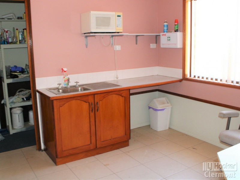 42 Rubyvale Road, Clermont QLD 4721