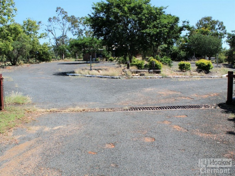 42 Rubyvale Road, Clermont QLD 4721