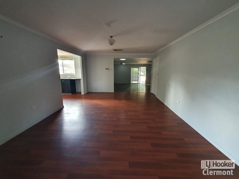 24 Box Street, Clermont QLD 4721