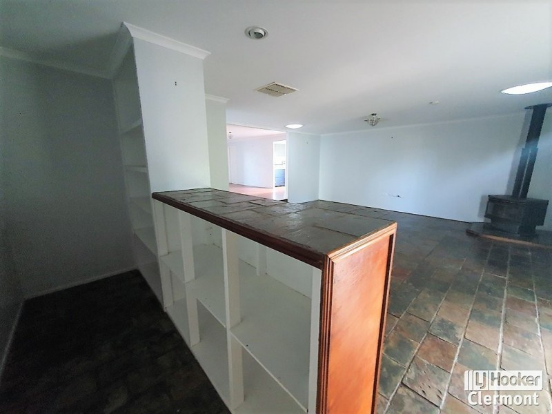 24 Box Street, Clermont QLD 4721