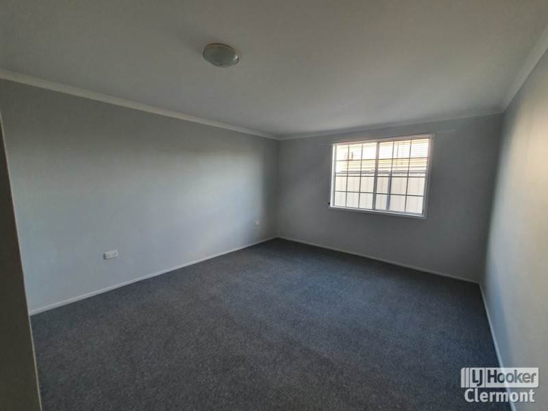 24 Box Street, Clermont QLD 4721