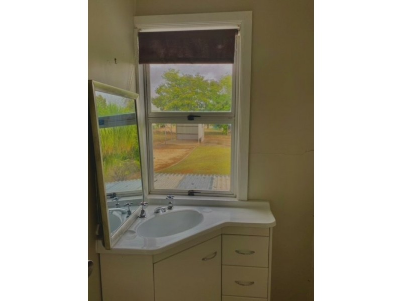 47 Sirius Street, Clermont QLD 4721