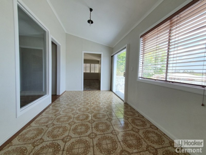 47 Sirius Street, Clermont QLD 4721