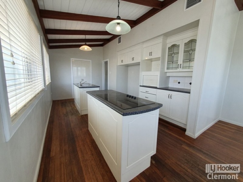 47 Sirius Street, Clermont QLD 4721