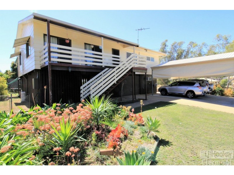 12 Samson Street, Clermont QLD 4721