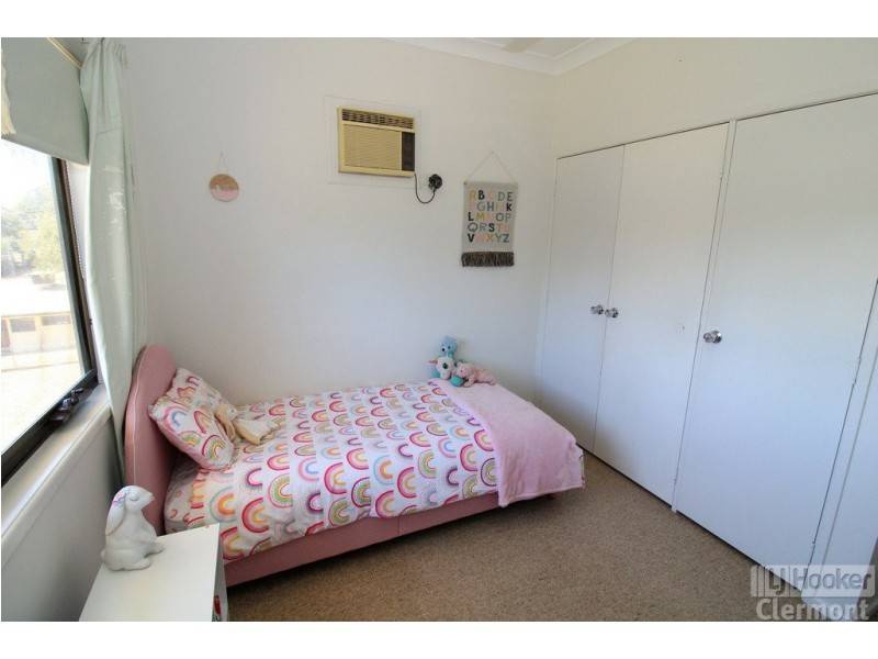 12 Samson Street, Clermont QLD 4721