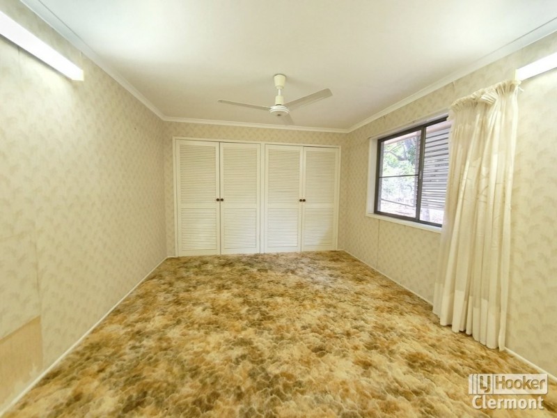 9 Blamey Street, Clermont QLD 4721