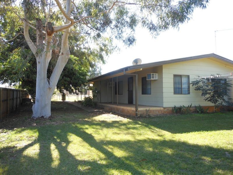 25 Monash Court, Clermont QLD 4721