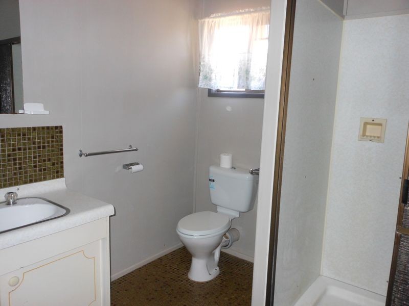 25 Monash Court, Clermont QLD 4721