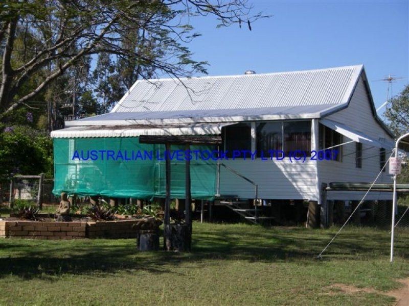 19 Kitchener Street, Clermont QLD 4721