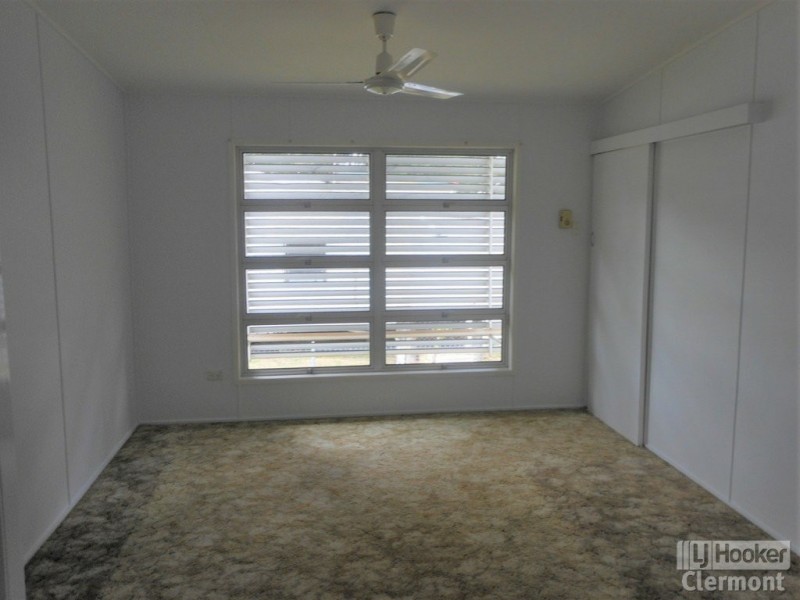 20 Kitchener Street, Clermont QLD 4721