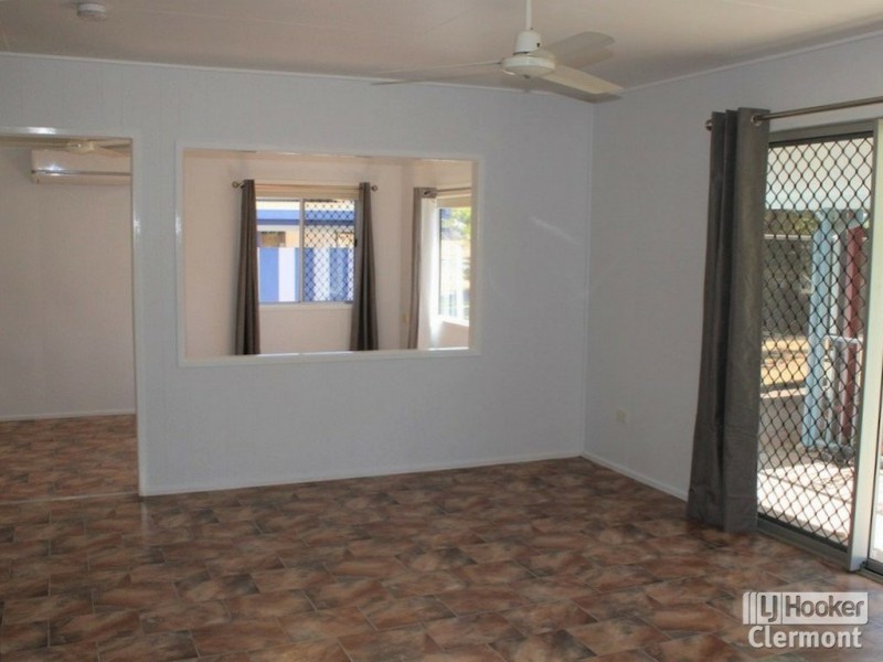 19 Monash Court, Clermont QLD 4721