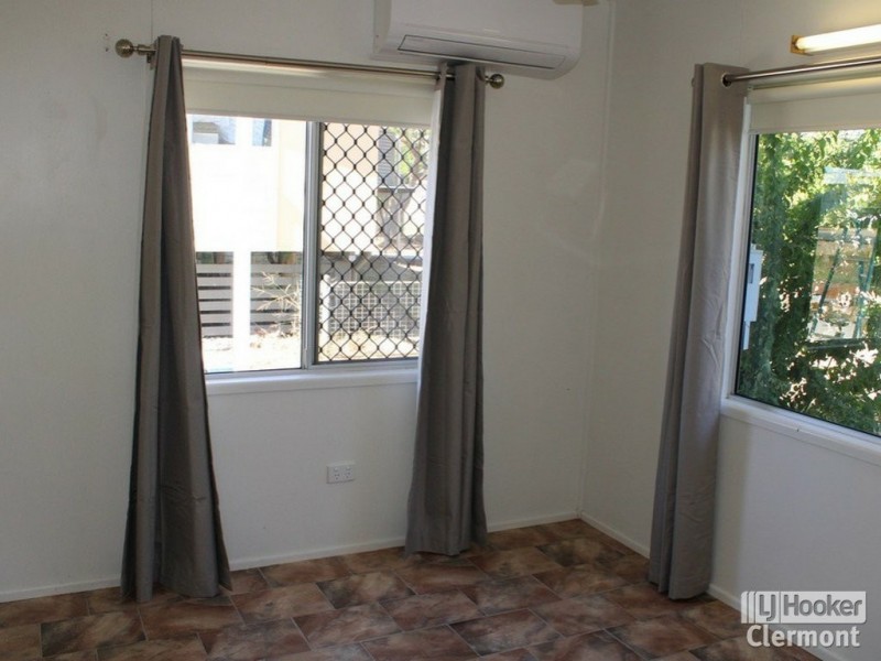 19 Monash Court, Clermont QLD 4721