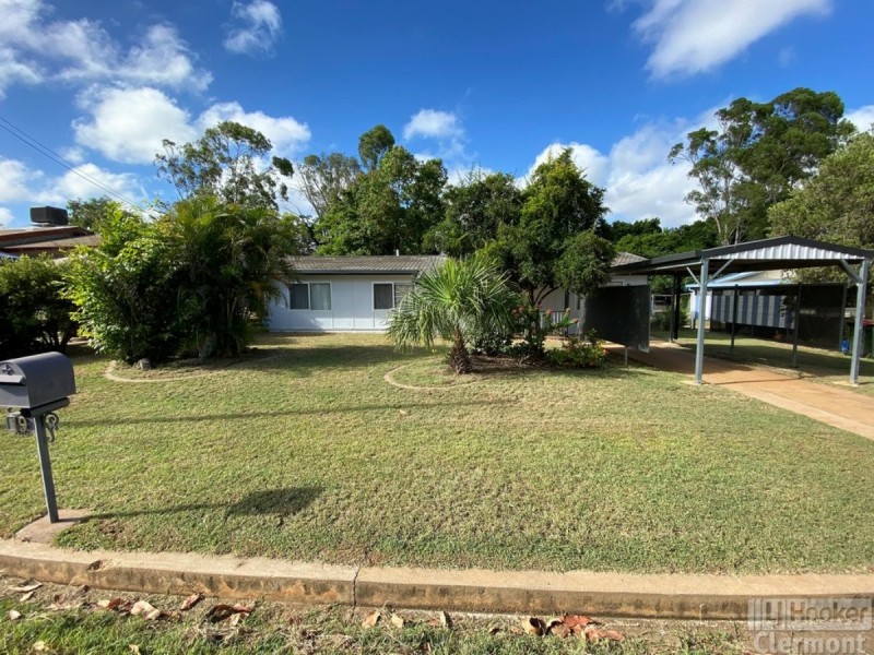 19 Monash Court, Clermont QLD 4721