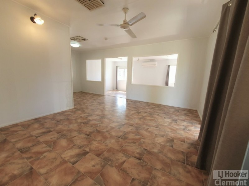 19 Monash Court, Clermont QLD 4721