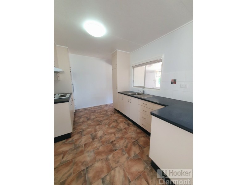 19 Monash Court, Clermont QLD 4721